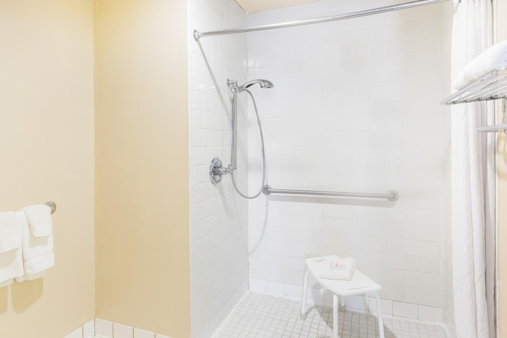 Baymont by Wyndham Jonesboro property views in Jonesboro, AR — gallery photo 3
