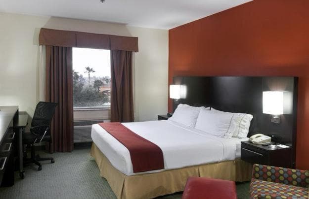 Holiday Inn Express Hotel and Suites Brownsville by IHG property views in Brownsville, TX — gallery photo 3
