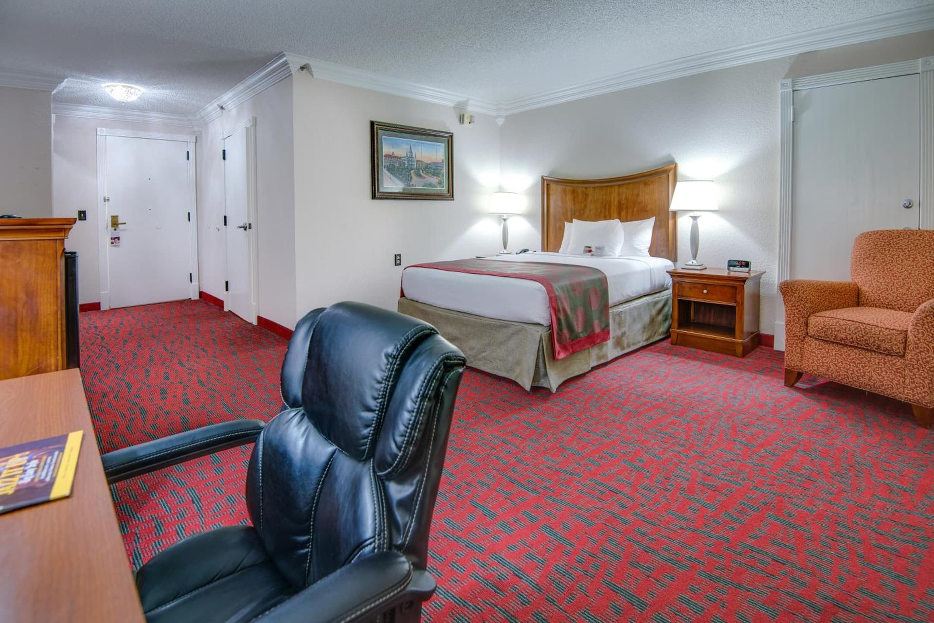 Ramada by Wyndham Metairie New Orleans Airport gallery photo in Metairie, LA — image 46