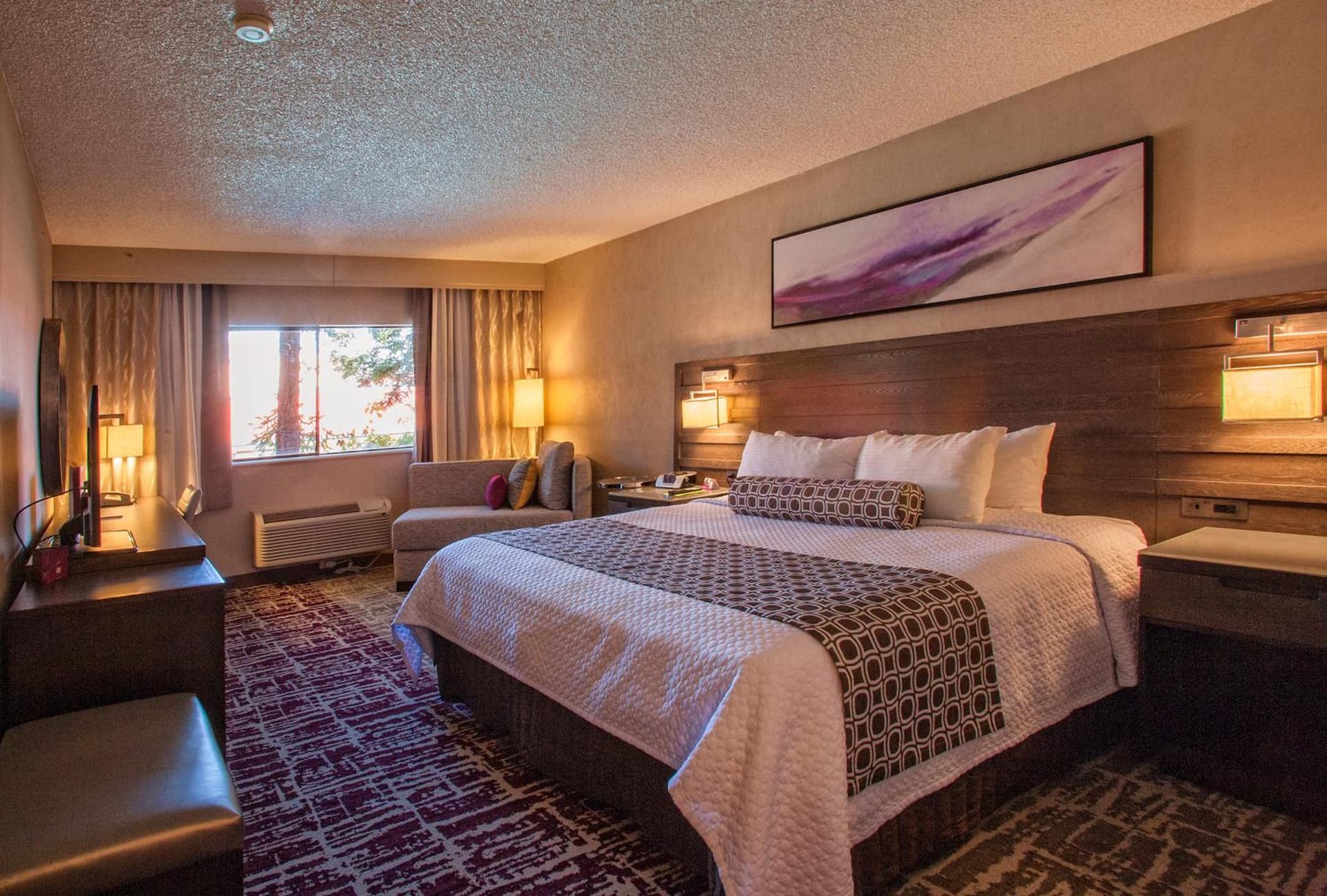 Crowne Plaza Silicon Valley North - Union City by IHG gallery photo in Union City, CA — image 7