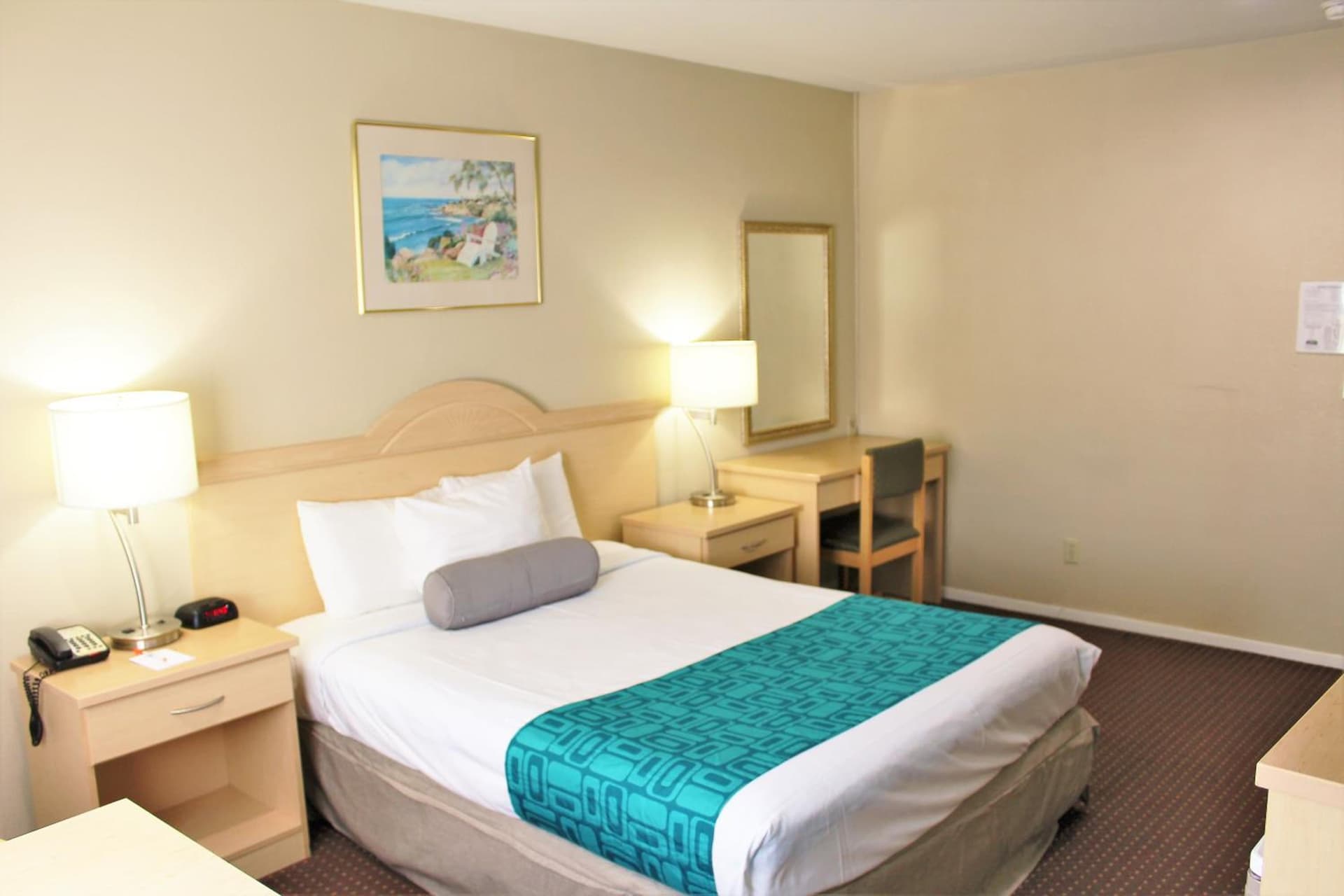 Howard Johnson by Wyndham Santa Cruz gallery photo in Santa Cruz, CA — image 4