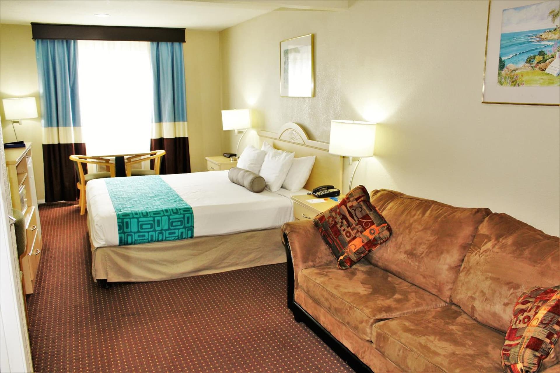 Howard Johnson by Wyndham Santa Cruz gallery photo in Santa Cruz, CA — image 25