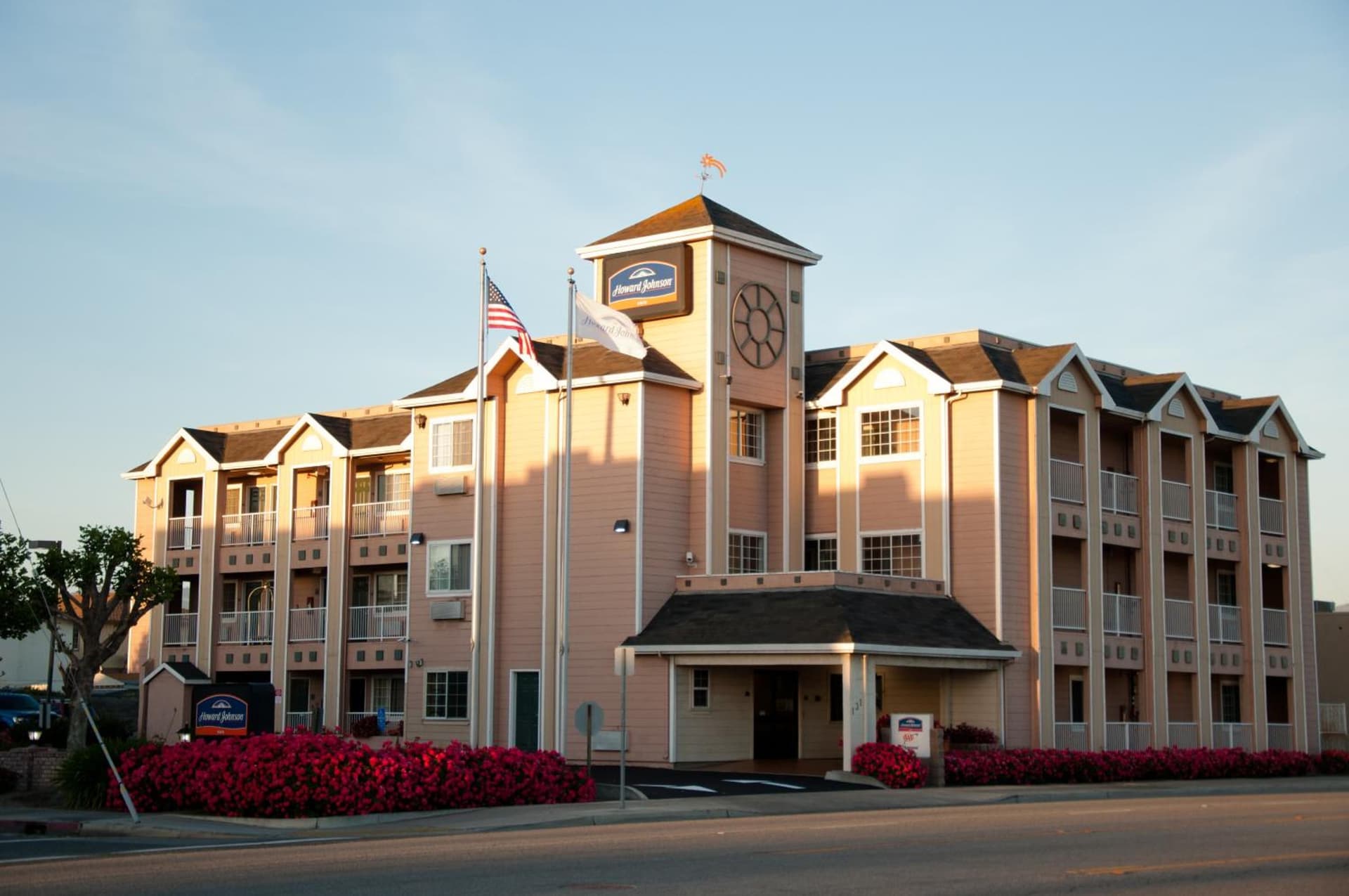 Howard Johnson by Wyndham Salinas gallery photo in Salinas, CA — image 44