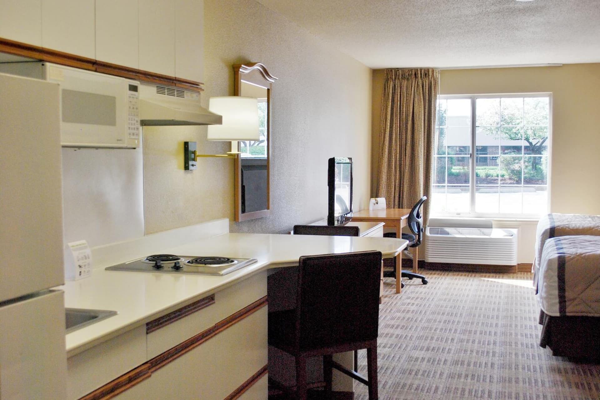 Extended Stay America Suites - Fremont - Fremont Blvd South gallery photo in Warm Springs District, CA — image 12