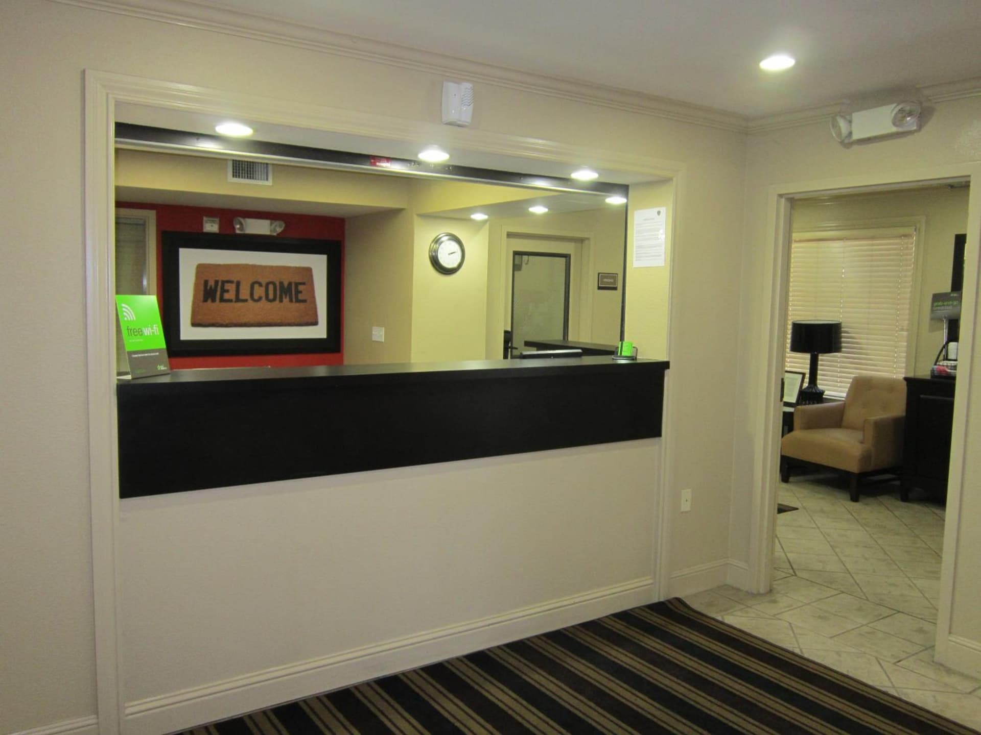Extended Stay America Suites - Fremont - Fremont Blvd South interior in Warm Springs District, CA — gallery photo 2