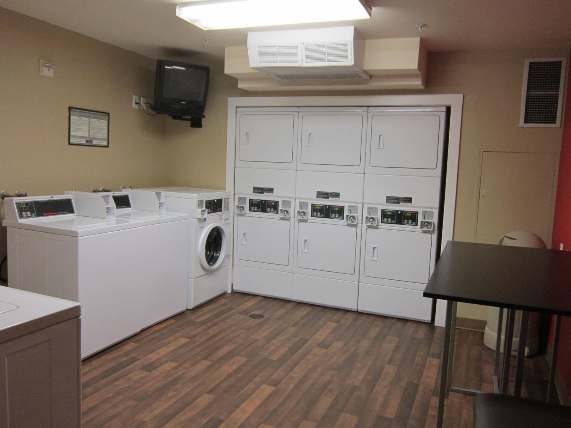 Extended Stay America Suites - Fremont - Fremont Blvd South gallery photo in Warm Springs District, CA — image 17