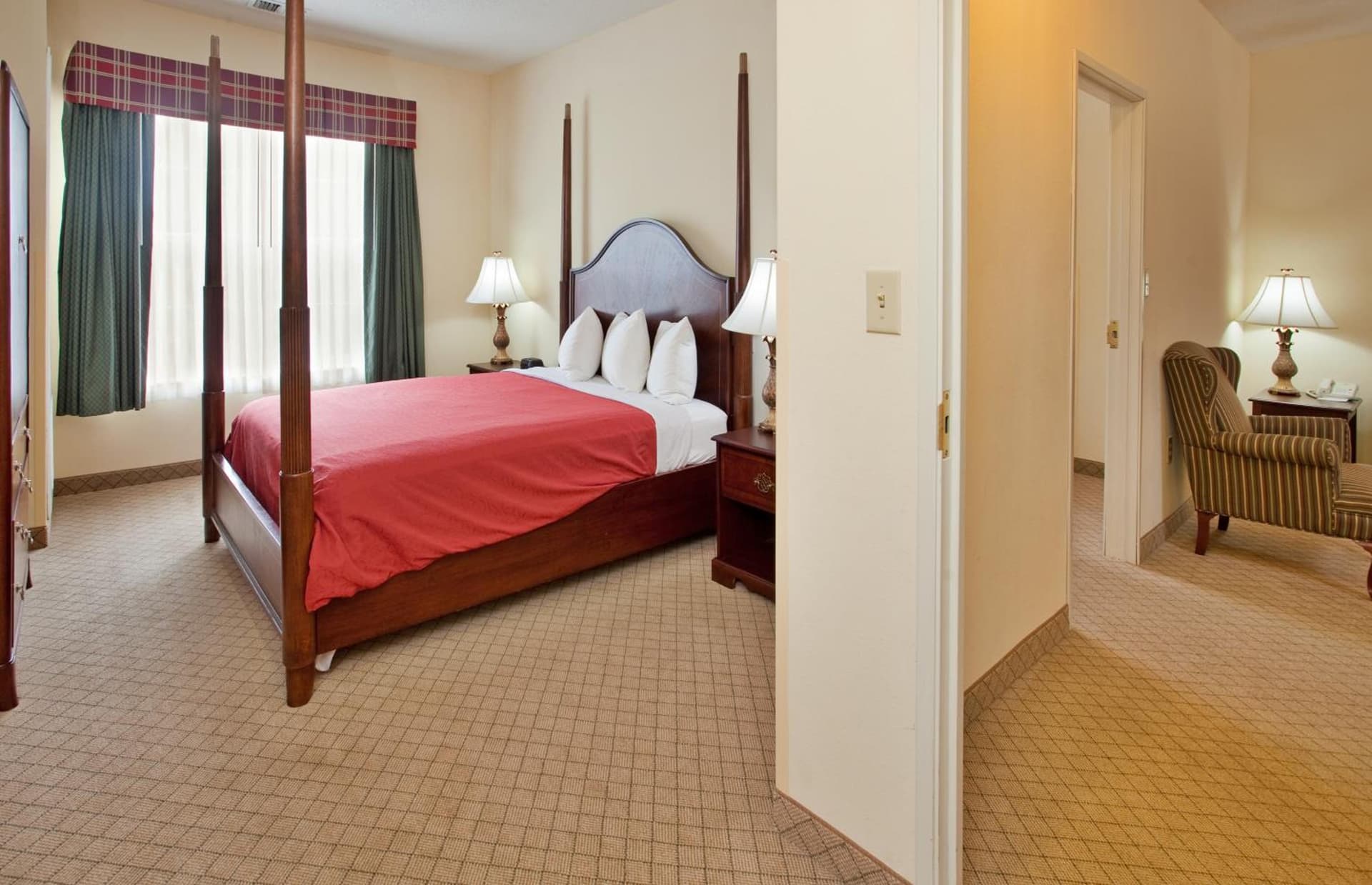 Country Inn & Suites by Radisson, Aiken South gallery photo in Aiken, SC — image 10