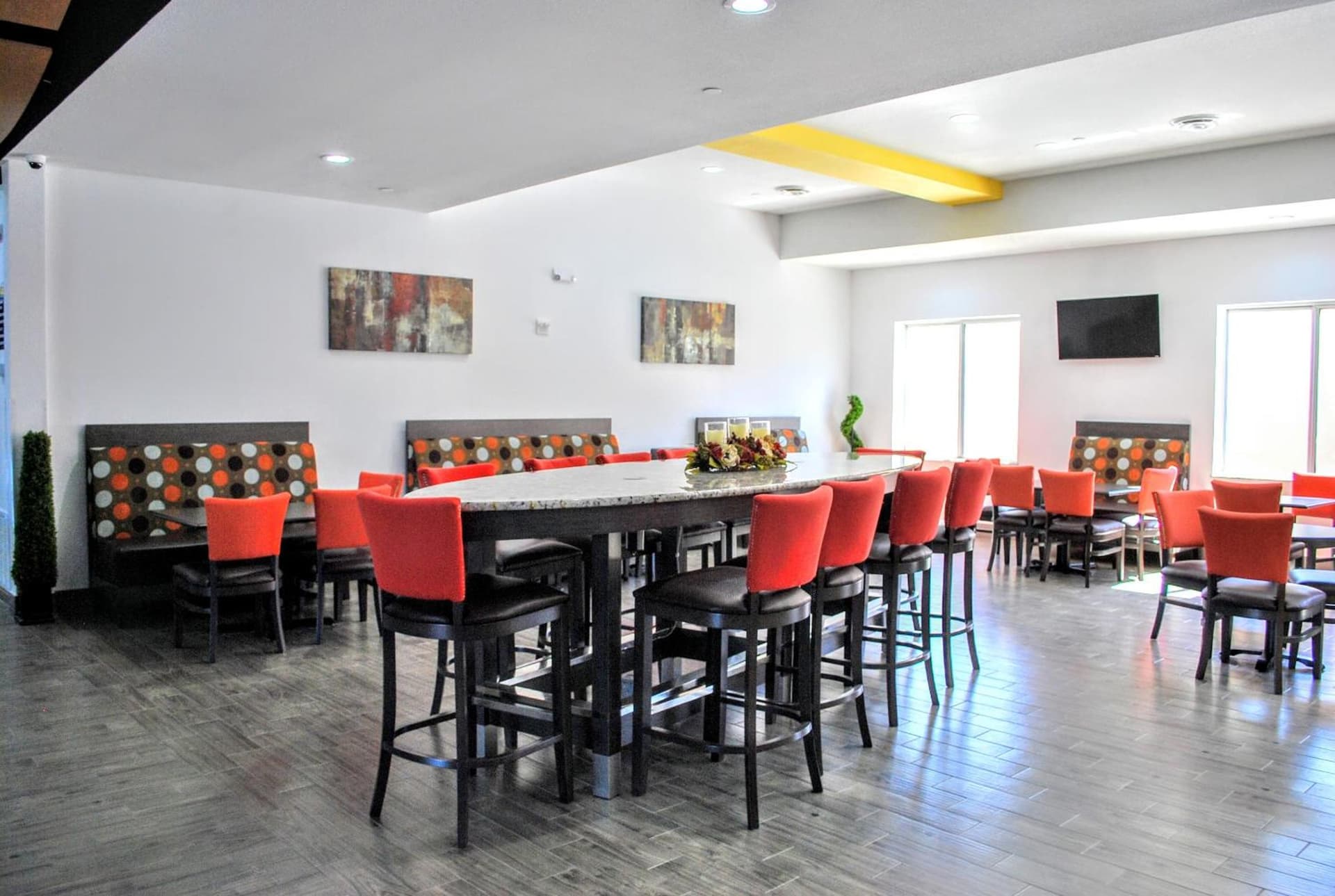 Days Inn & Suites by Wyndham Lubbock Medical Center gallery photo in Lubbock, TX — image 35