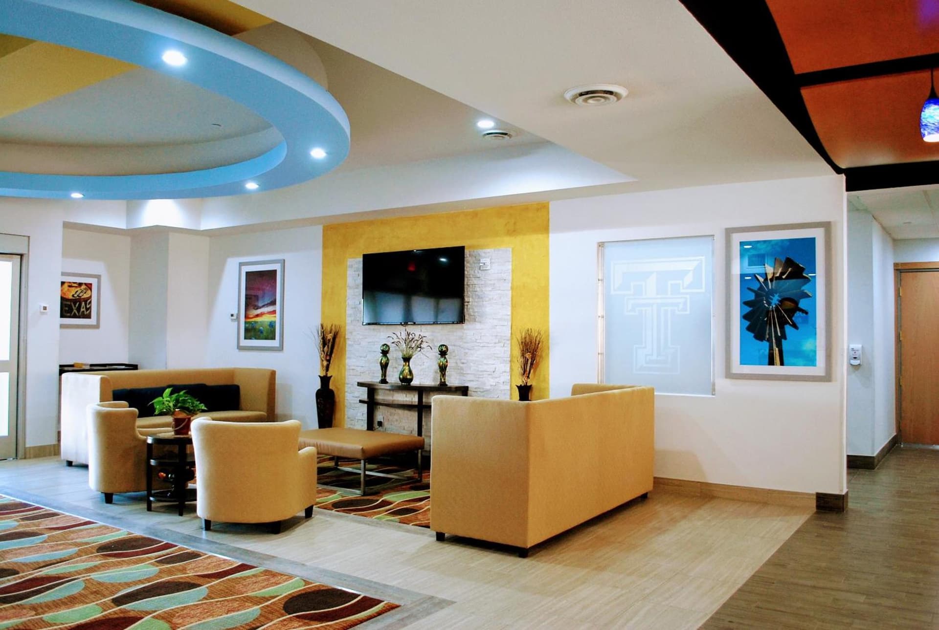 Days Inn & Suites by Wyndham Lubbock Medical Center gallery photo in Lubbock, TX — image 49