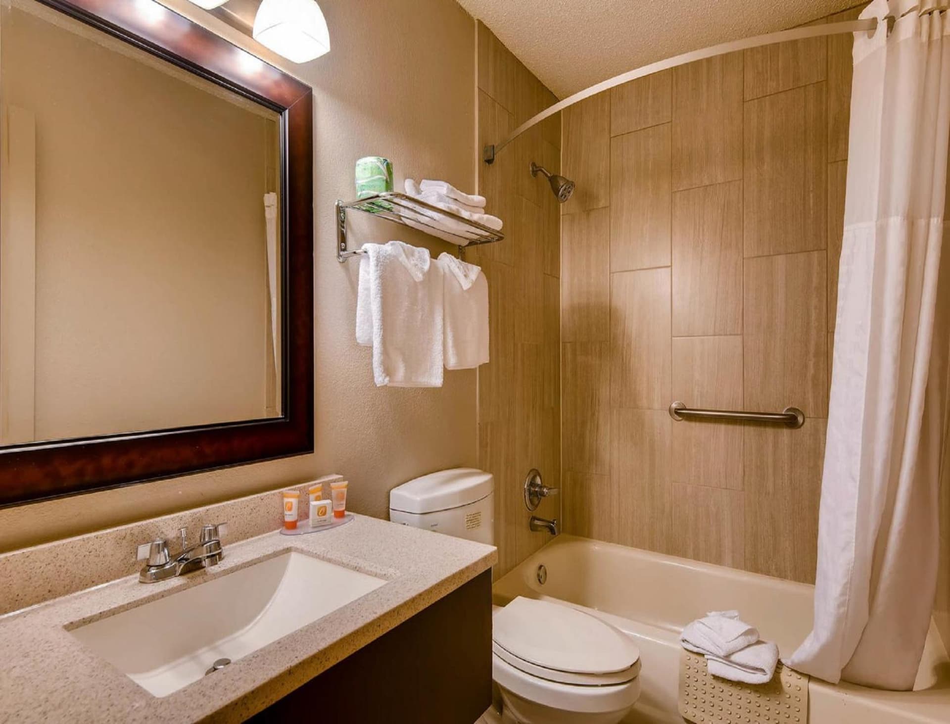 Orangewood Inn and Suites Midtown gallery photo in Austin, TX — image 25