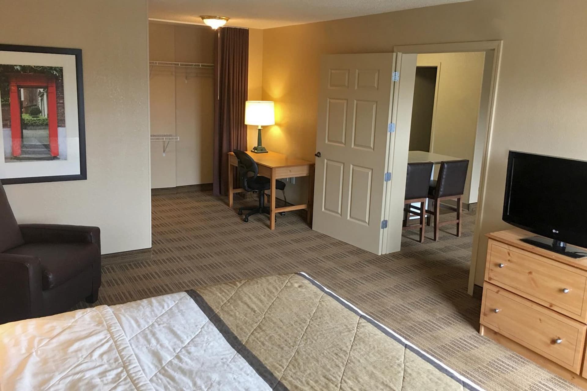 Extended Stay America Suites - North Chesterfield - Arboretum gallery photo in Richmond, VA — image 4