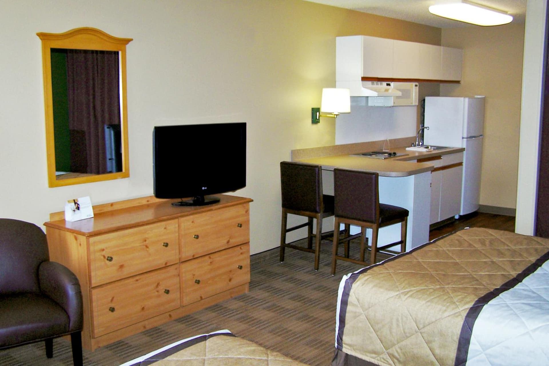 Extended Stay America Suites - North Chesterfield - Arboretum gallery photo in Richmond, VA — image 10