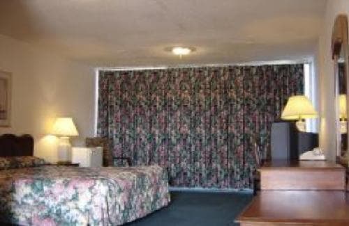 Royal Century Hotel gallery photo in Inglewood, CA — image 11