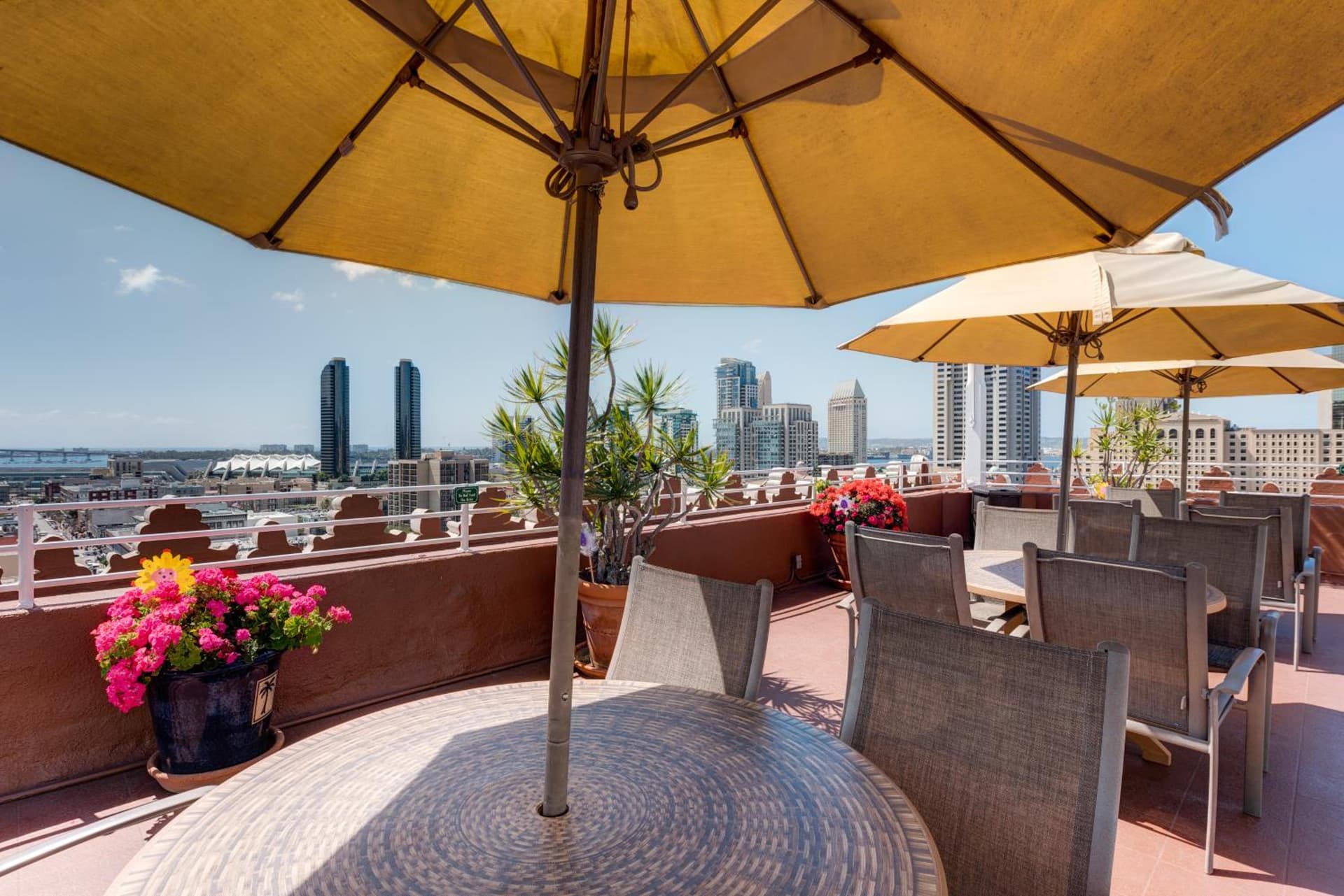 Gaslamp Plaza Suites property views in San Diego, CA — gallery photo 3
