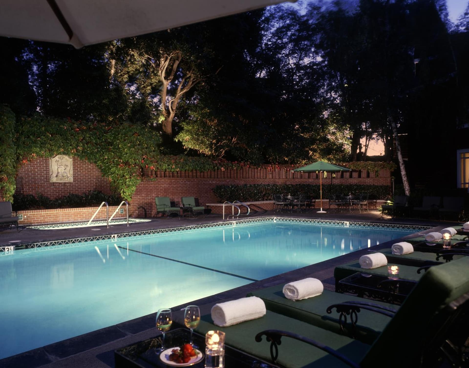 The Stanford Park Hotel interior in Menlo Park, CA — gallery photo 2