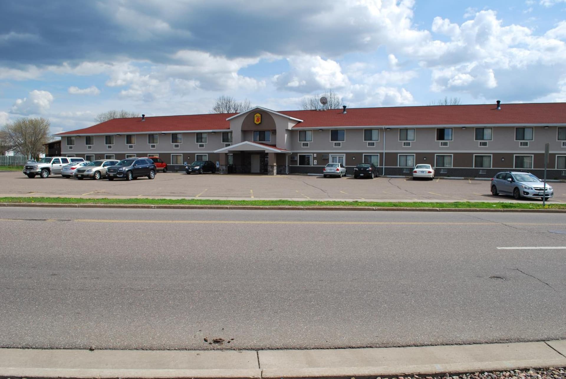 Super 8 by Wyndham Eau Claire WI — hotel in Eau Claire, Wisconsin