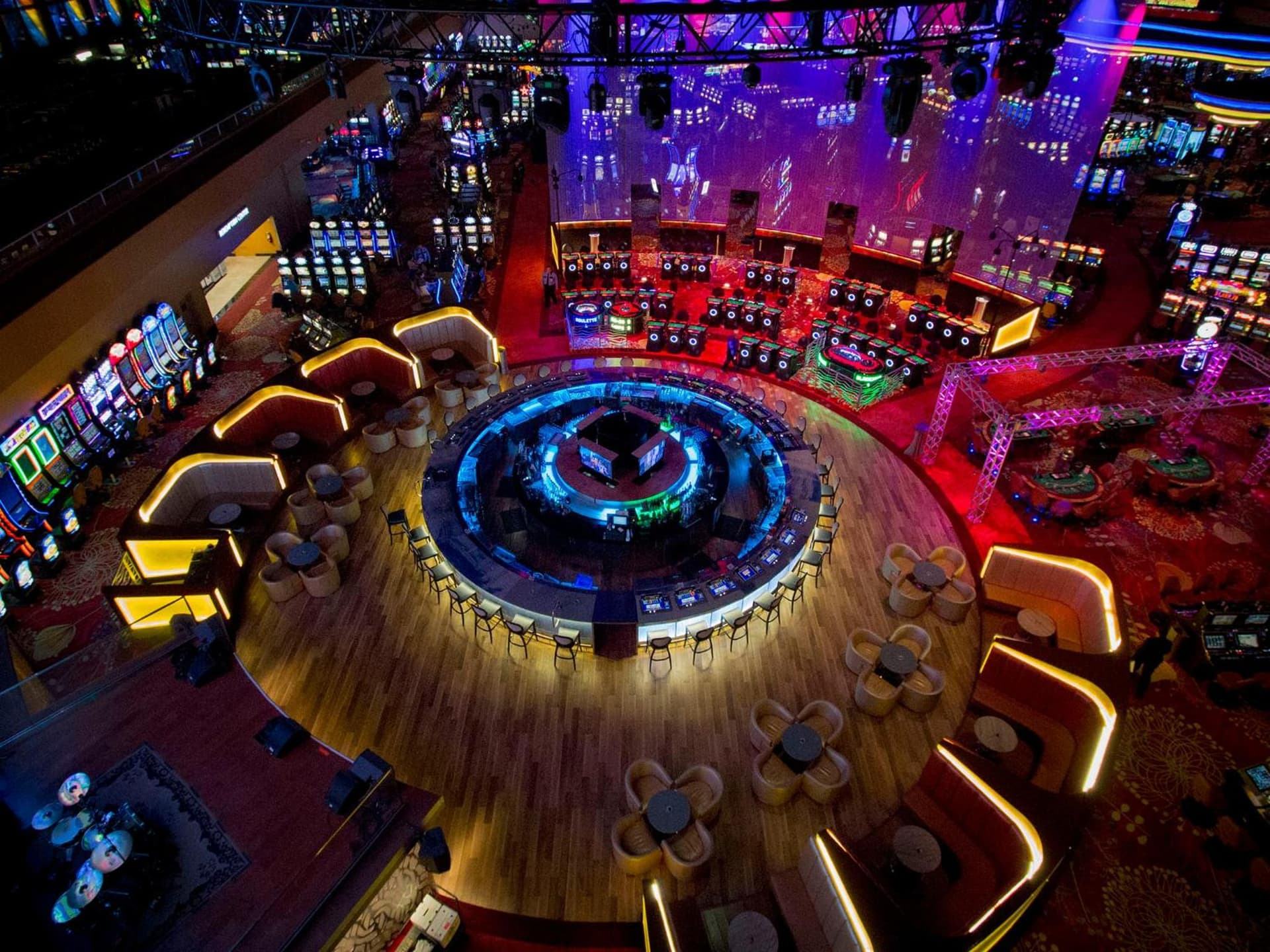 Seneca Niagara Resort & Casino gallery photo in Niagara Falls, NY — image 12