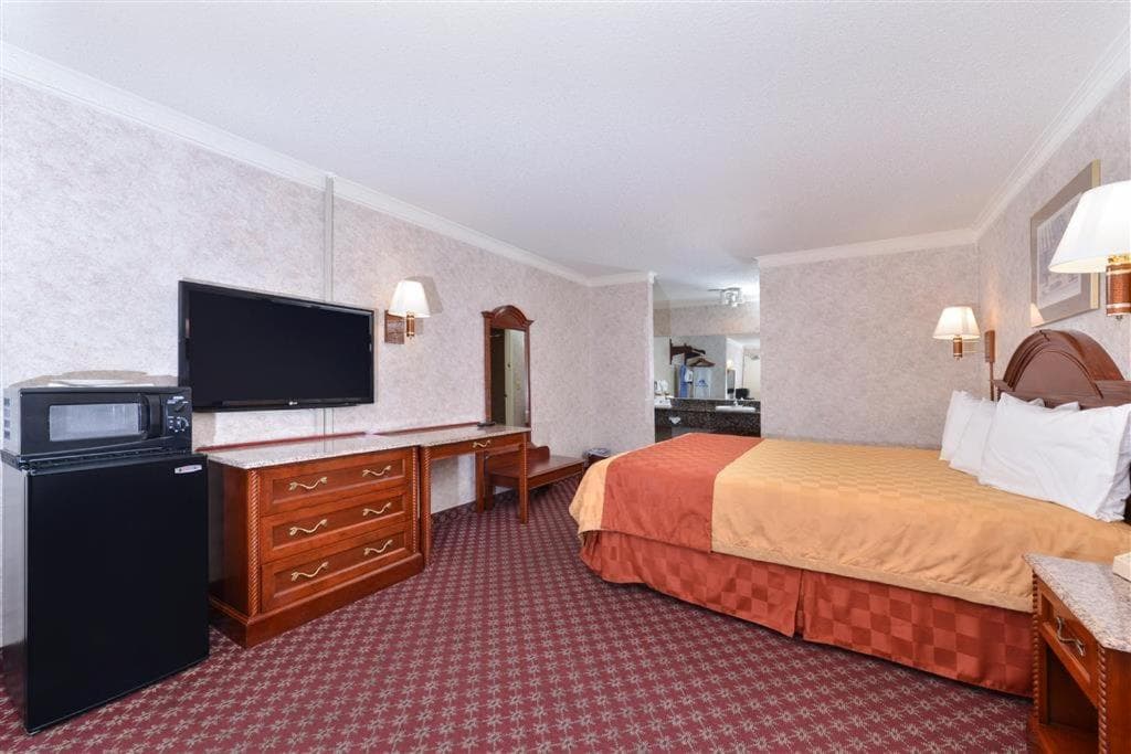 Americas Best Value Inn & Suites - Fontana gallery photo in Fontana, CA — image 9