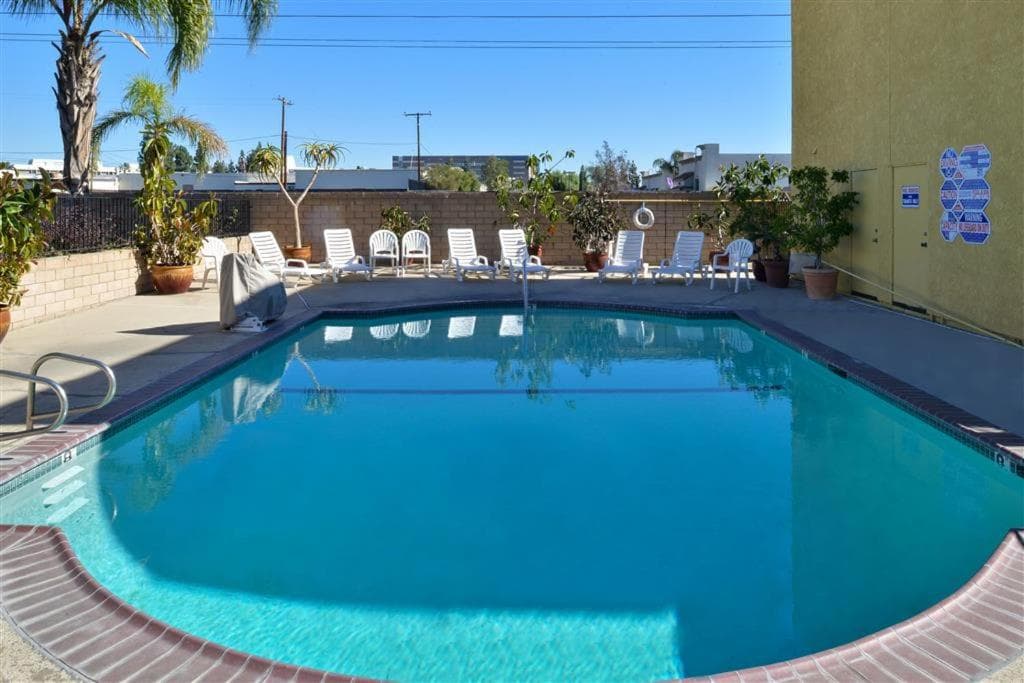 Americas Best Value Inn & Suites - Fontana gallery photo in Fontana, CA — image 25