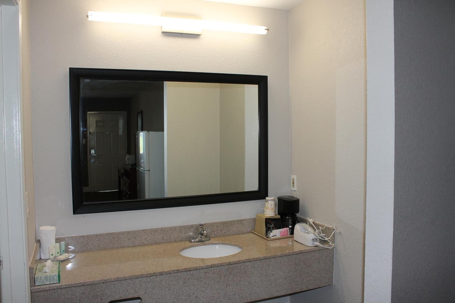 Quality Inn & Suites Port Arthur - Nederland gallery photo in Port Arthur, TX — image 26