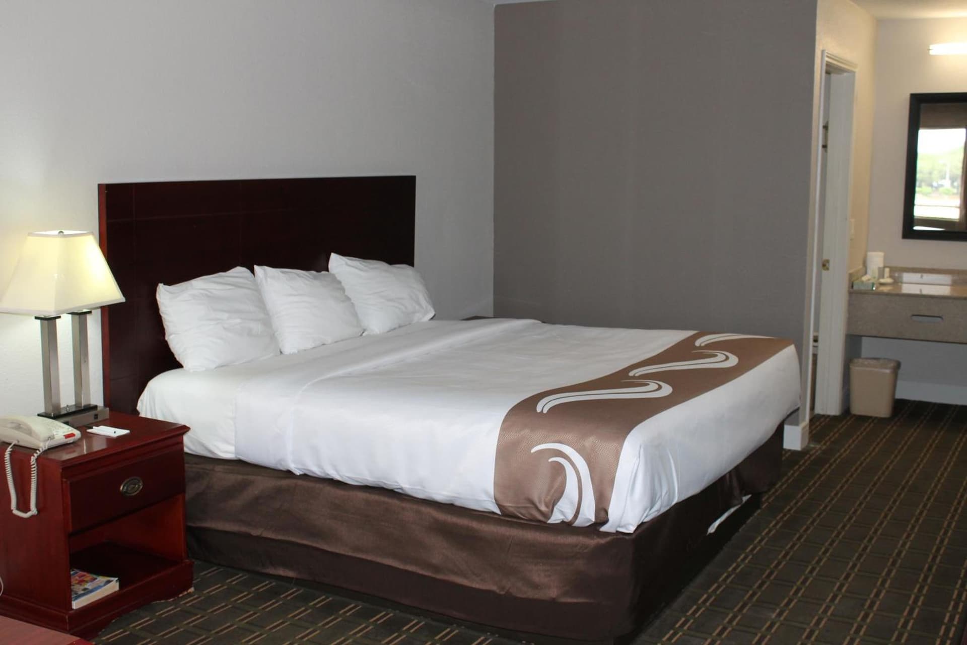 Quality Inn & Suites Port Arthur - Nederland gallery photo in Port Arthur, TX — image 35