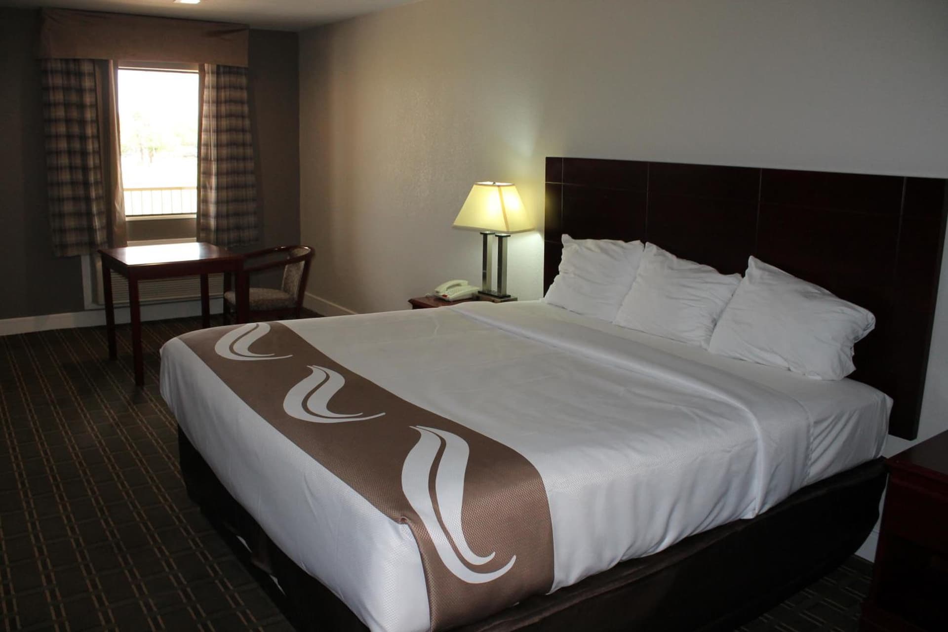 Quality Inn & Suites Port Arthur - Nederland gallery photo in Port Arthur, TX — image 18