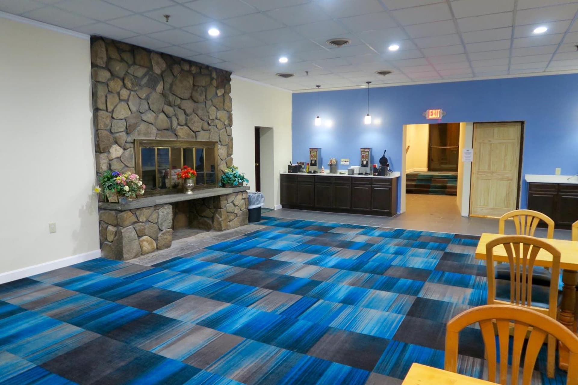 Days Inn by Wyndham Lincoln gallery photo in Lincoln — image 18