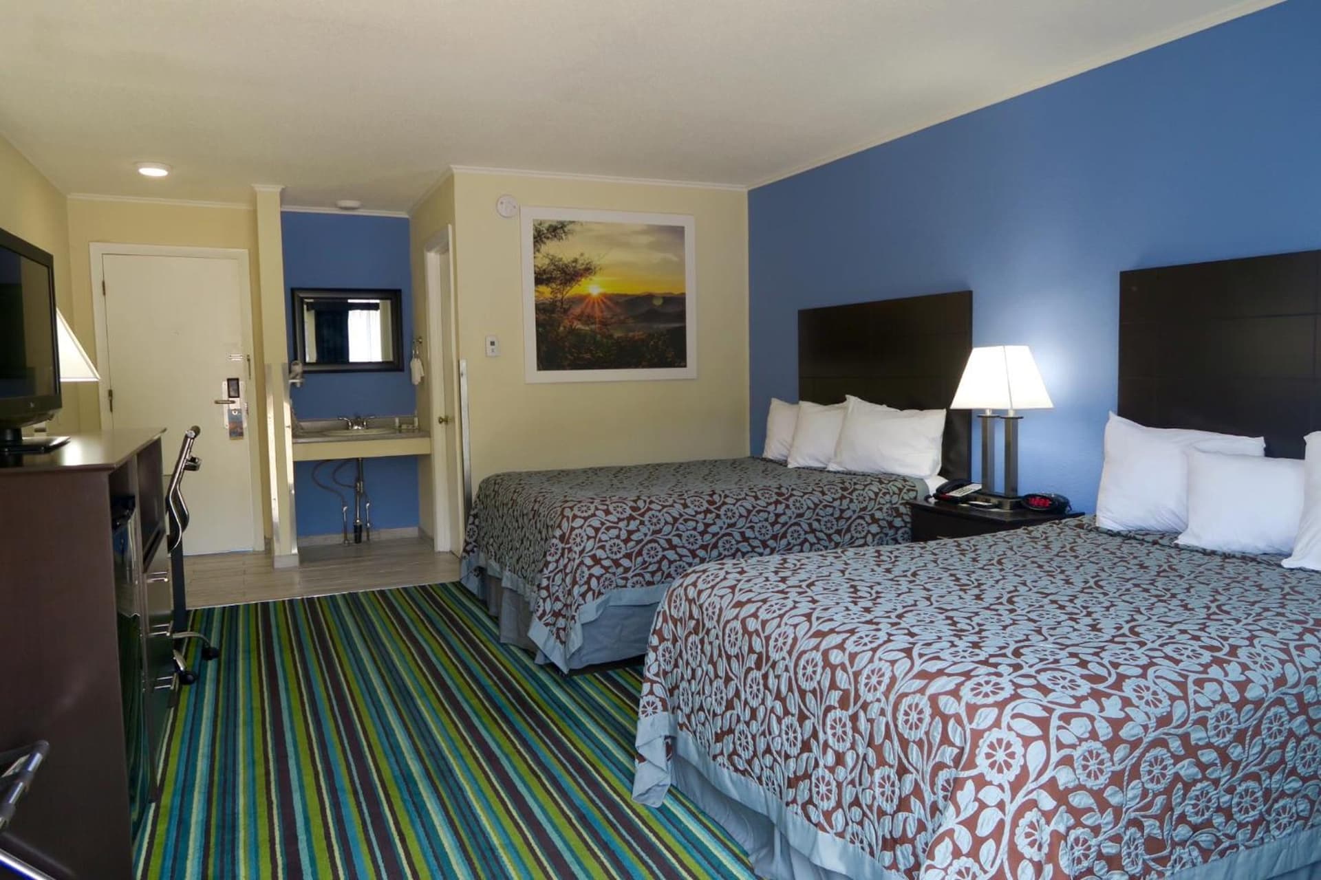 Days Inn by Wyndham Lincoln gallery photo in Lincoln — image 53