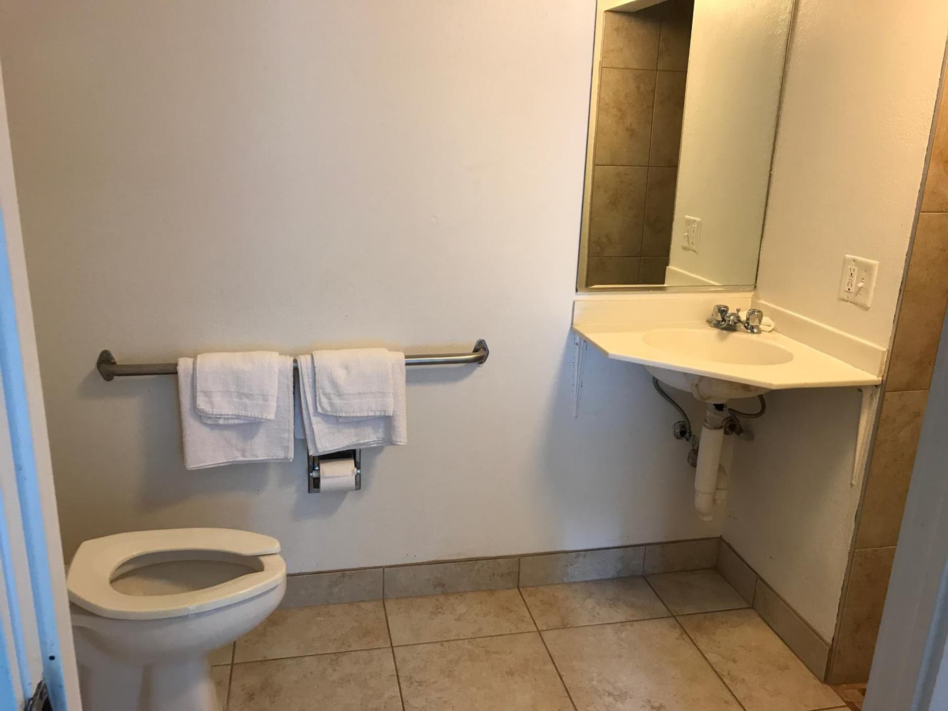 Motel 6-Des Moines, IA - North gallery photo in Des Moines, IA — image 44