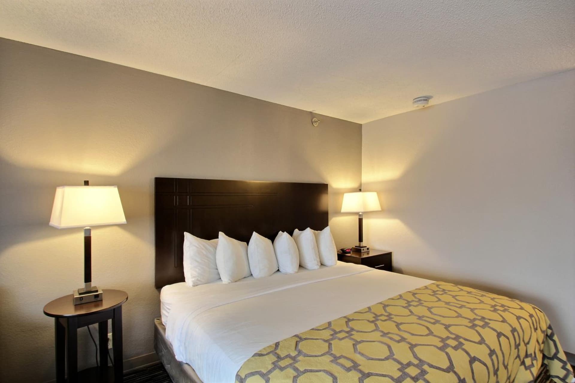Baymont by Wyndham Madison West/Middleton WI West property views in Madison, WI — gallery photo 3