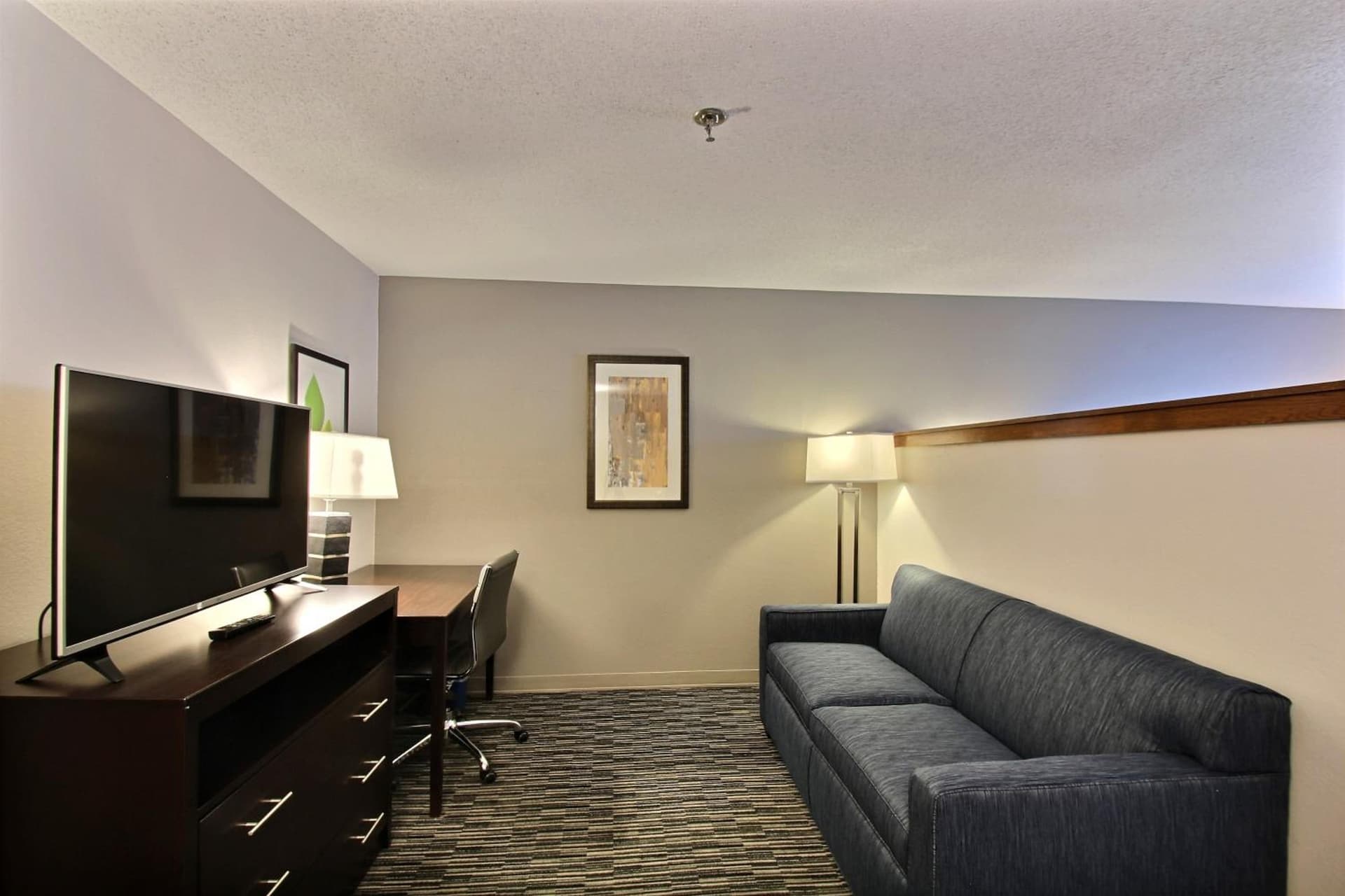 Baymont by Wyndham Madison West/Middleton WI West gallery photo in Madison, WI — image 21