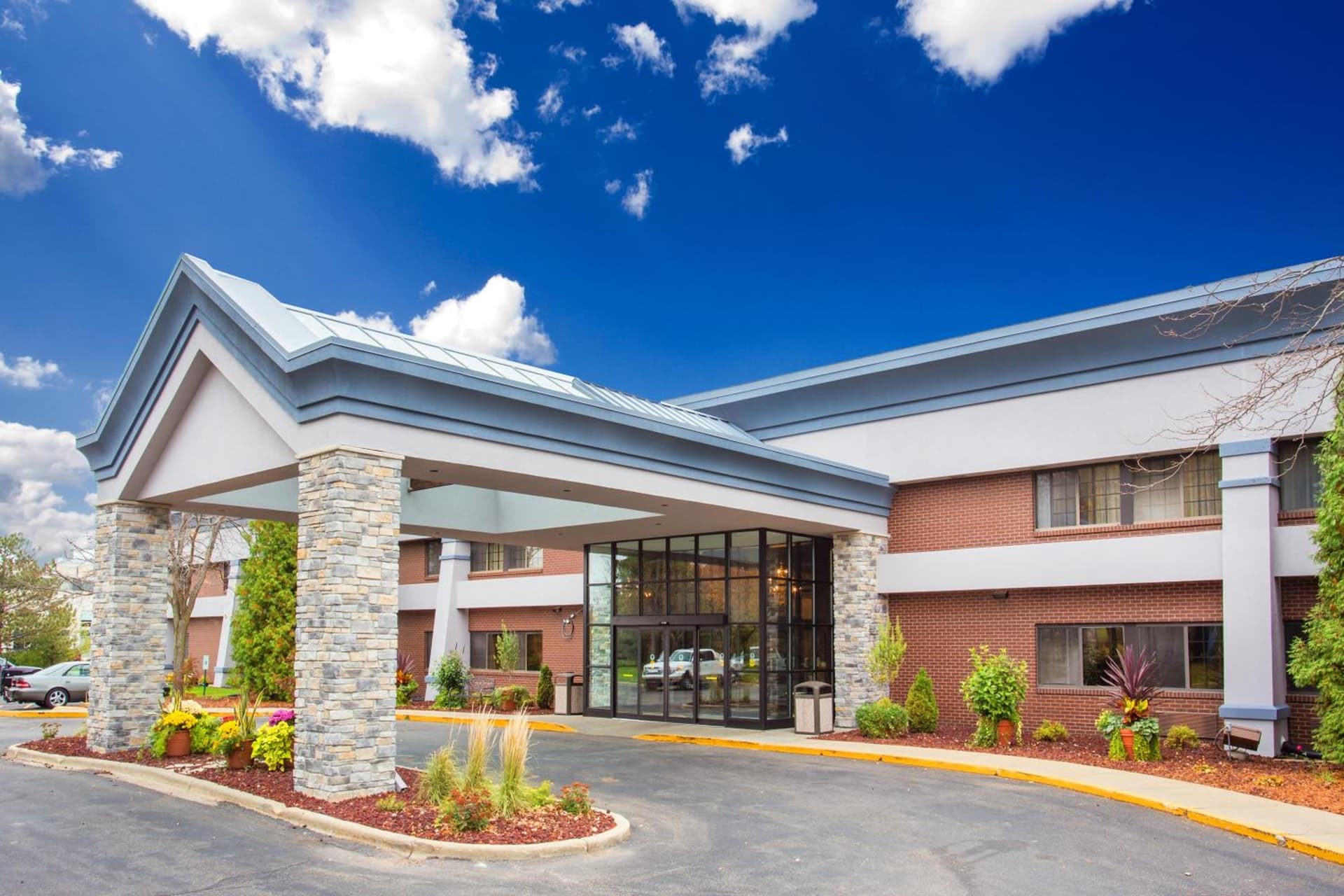 Baymont by Wyndham Madison West/Middleton WI West interior in Madison, WI — gallery photo 2