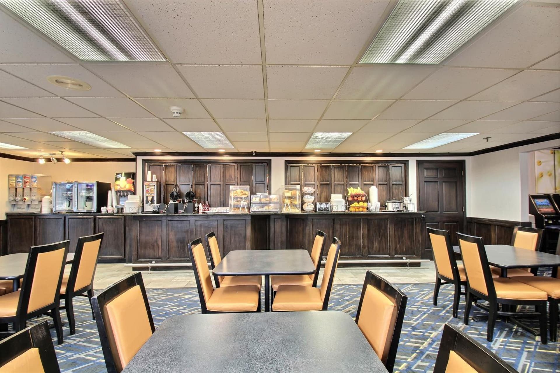 Baymont by Wyndham Madison West/Middleton WI West gallery photo in Madison, WI — image 33