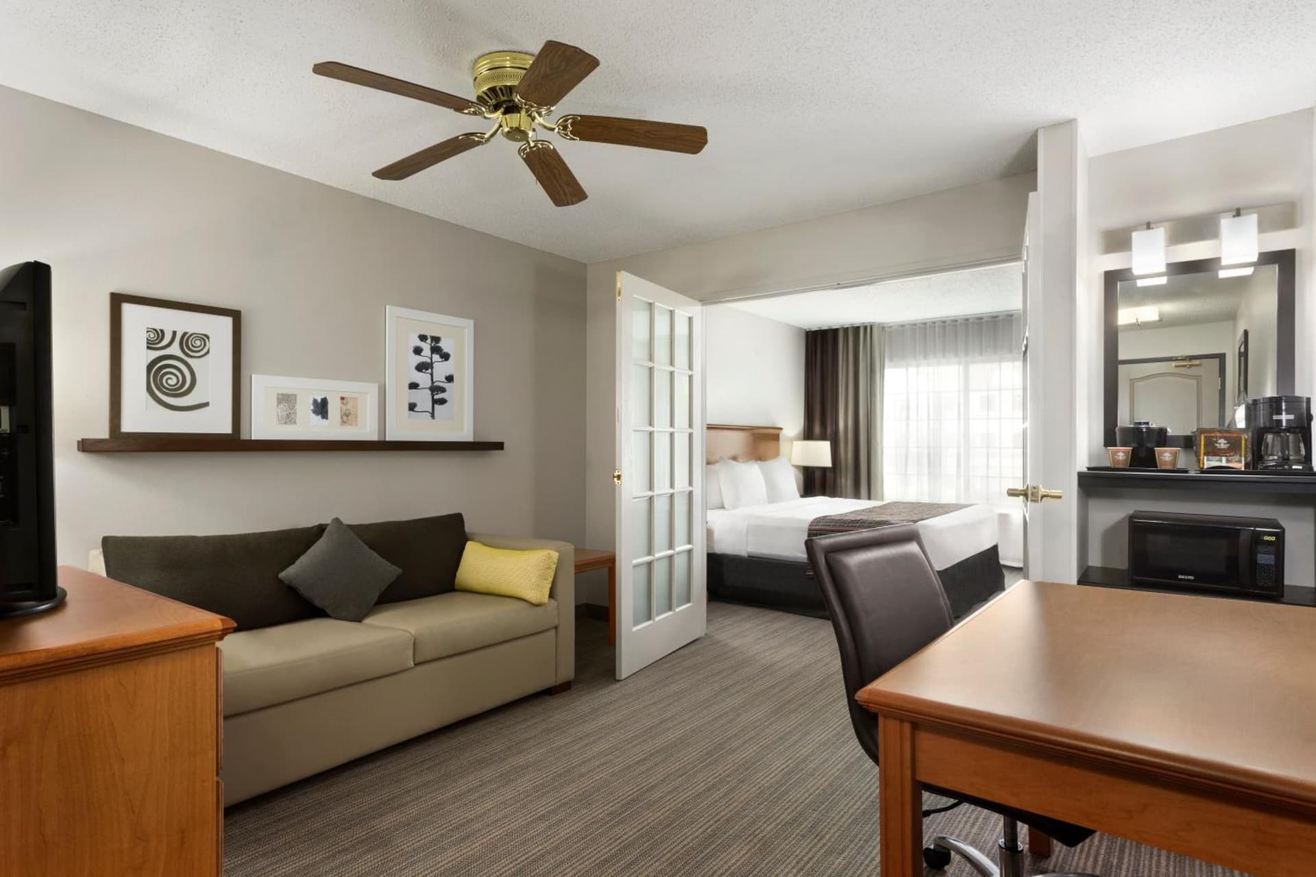 Country Inn & Suites by Radisson, Columbus Airport, OH gallery photo in Columbus, OH — image 22