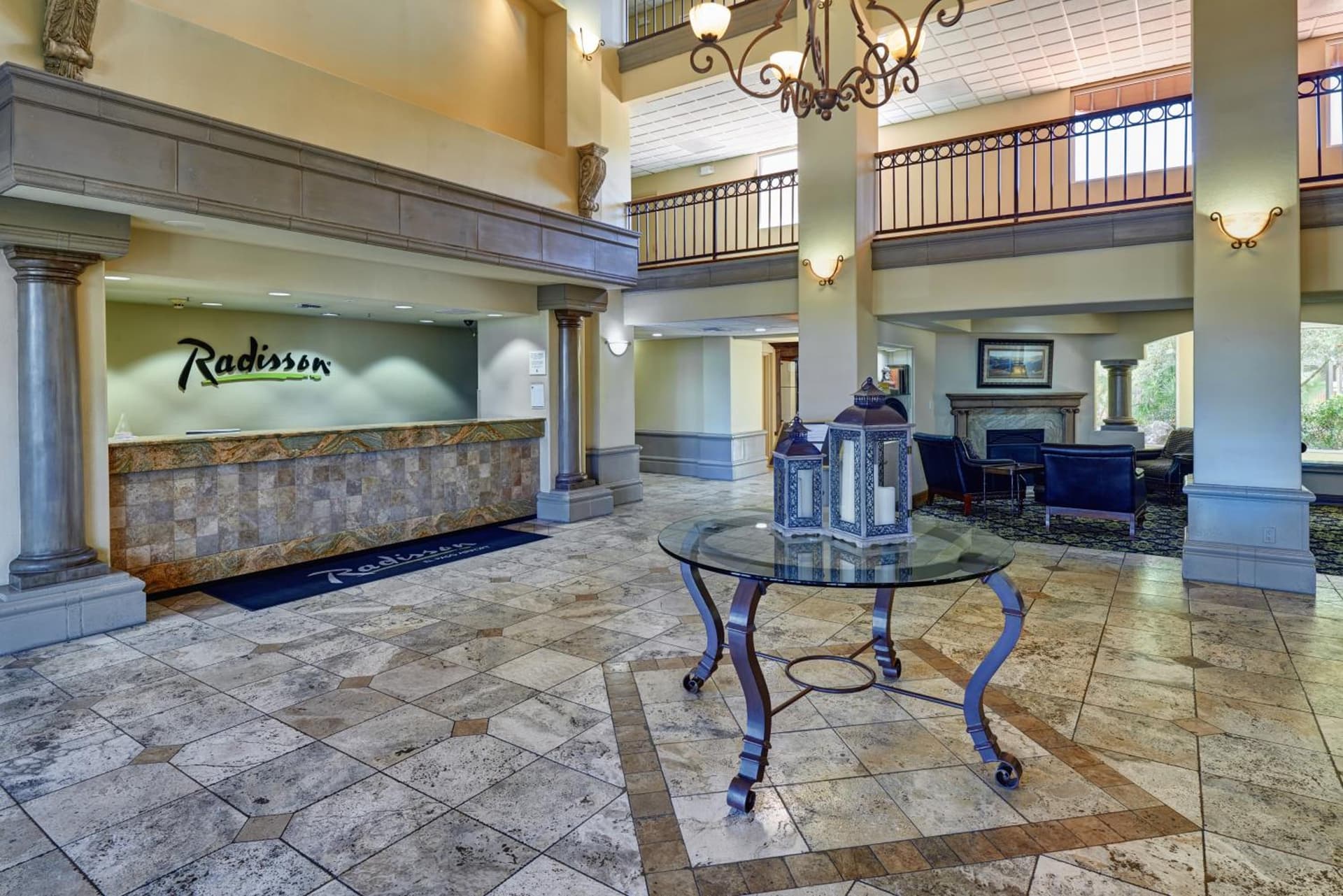 Radisson Hotel El Paso Airport gallery photo in El Paso, TX — image 43