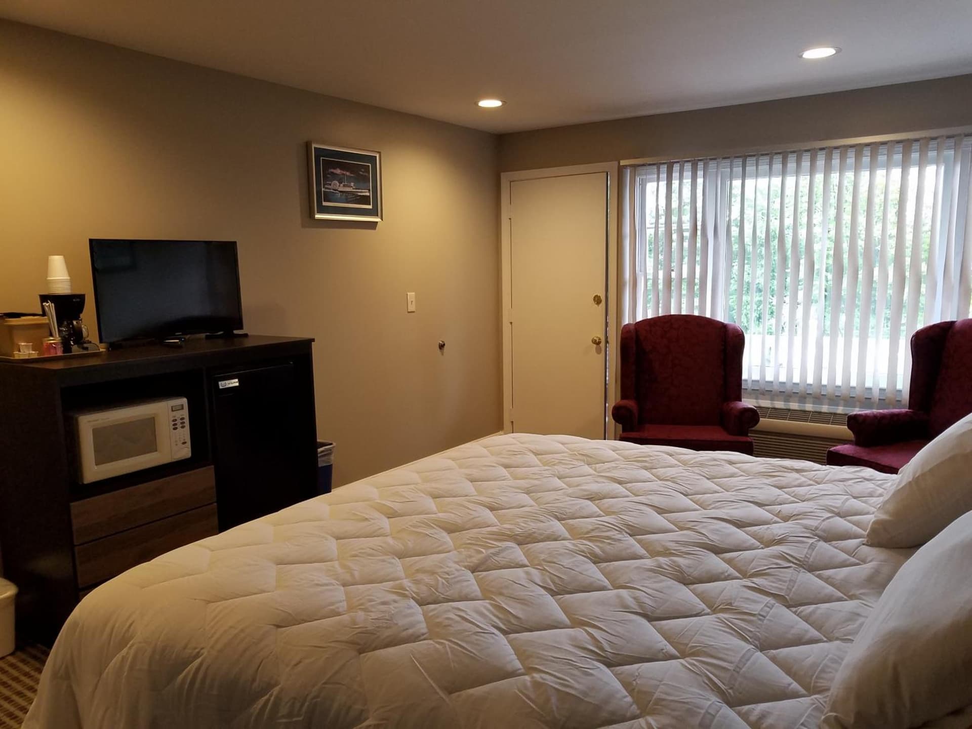 Grand View Resort gallery photo in Weirs Beach, NH — image 31