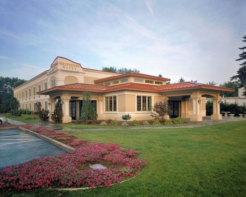 Belvedere Inn featured exterior or lobby in Schenectady, NY — similar hotel