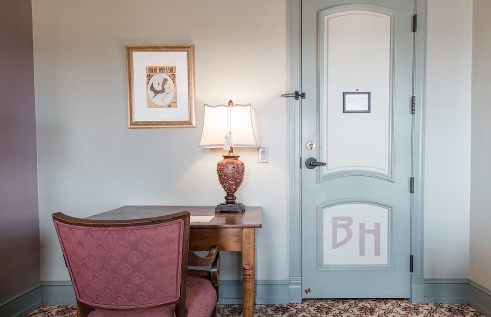 The Black Hawk Hotel gallery photo in Cedar Falls, IA — image 39