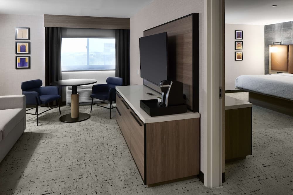 Hampton Inn Newark Airport gallery photo in Newark, NJ — image 4