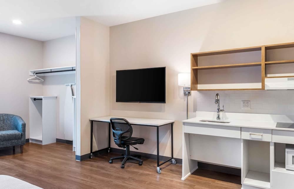 Extended Stay America Premier Suites - Temple gallery photo in Temple, TX — image 41
