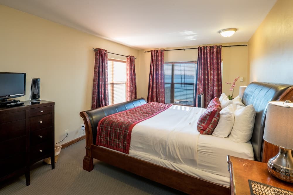 Camano Island Inn gallery photo in Camano Island, WA — image 6
