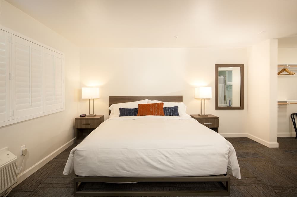 Inn At Moss Landing Point gallery photo in Moss Landing, CA — image 25