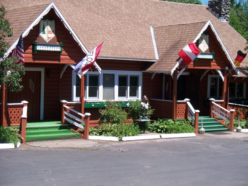 Crystal Brook Resort & Mountain Brauhaus gallery photo in Round Top, NY — image 18