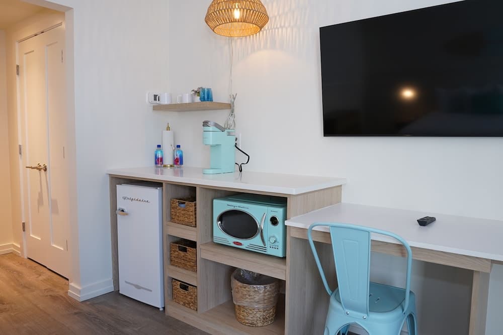 Madison Resort Wildwood Crest interior in Wildwood Crest, NJ — gallery photo 2