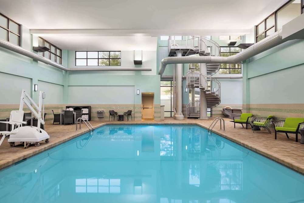 Hampton Inn by Hilton Shelton gallery photo in Shelton, CT — image 14