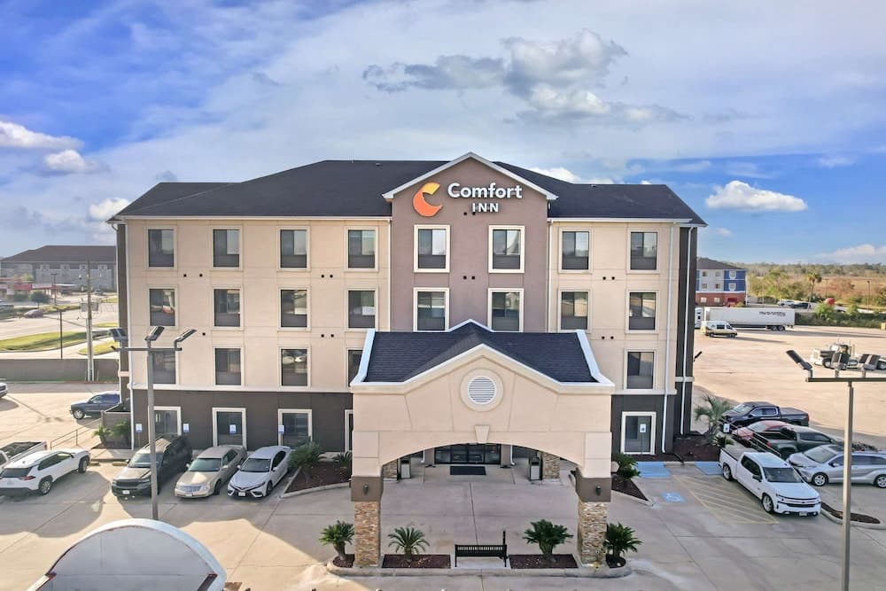 Comfort Inn Orange I-10 gallery photo in Orange, TX — image 35