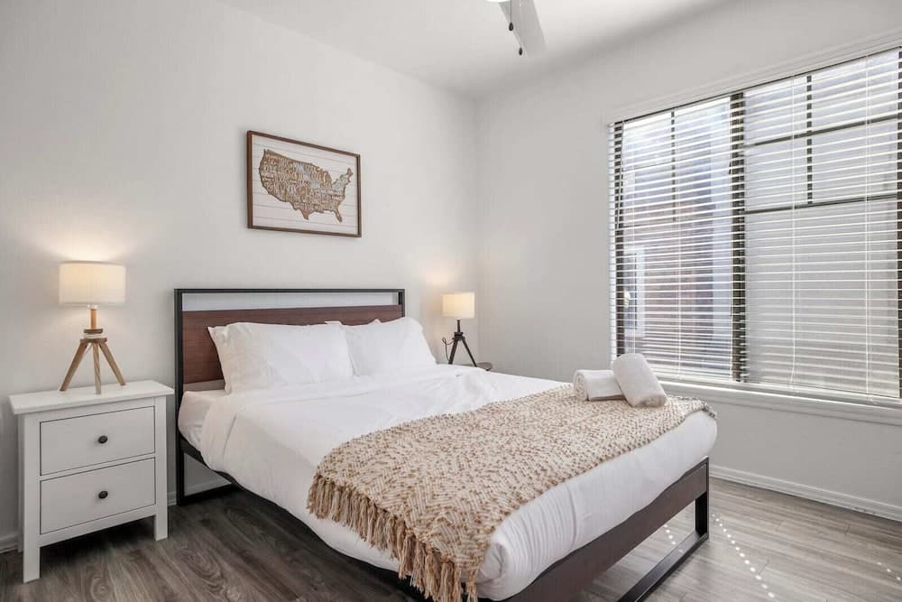 Cozy Suites Glendale gallery photo in Glendale, AZ — image 8