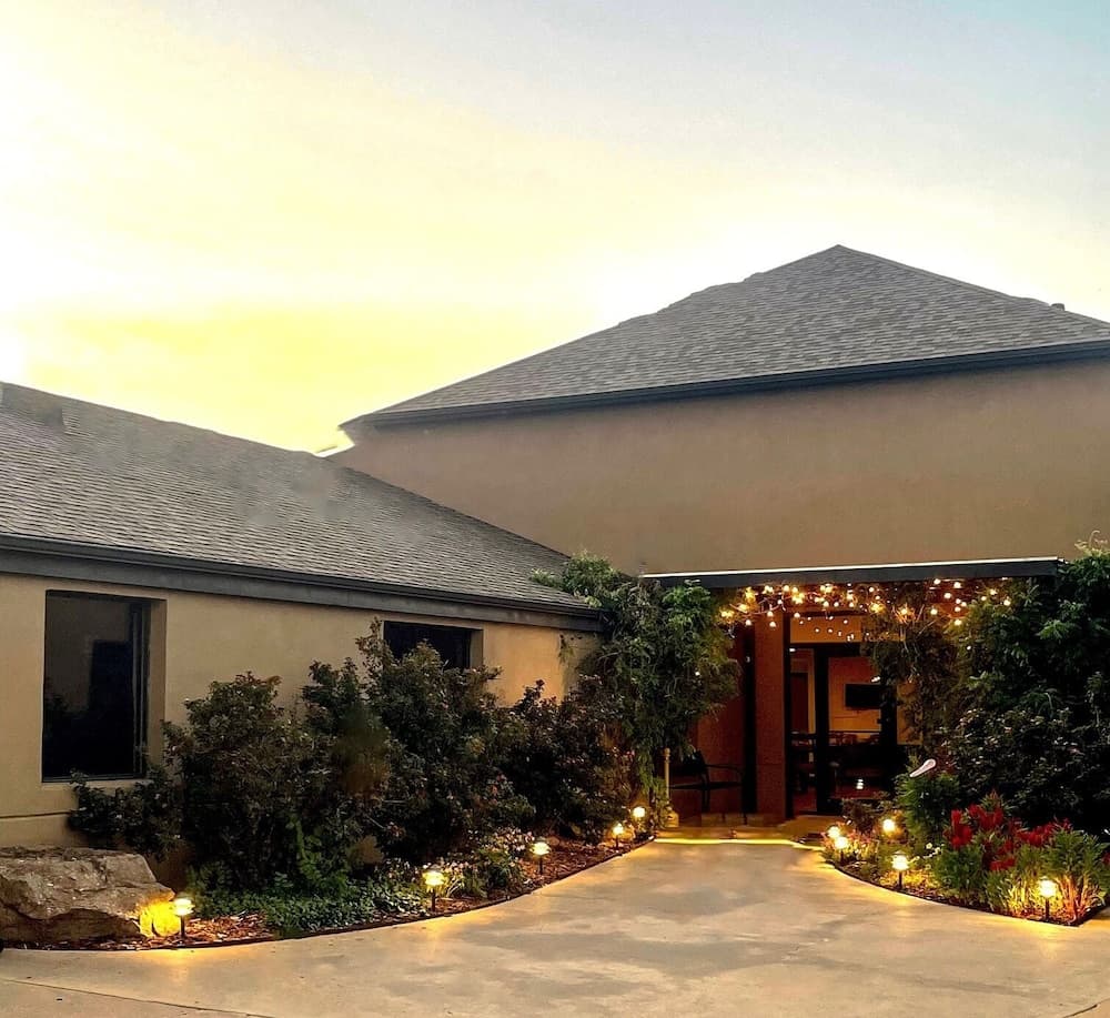 The Oasis Extended Stay featured exterior or lobby in Cushing, OK — similar hotel