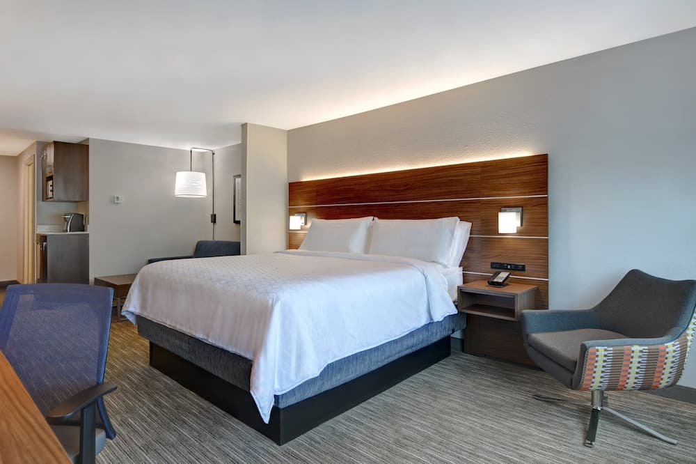 Holiday Inn Express Hotel & Suites Anderson-I-85 by IHG property views in Anderson, SC — gallery photo 3