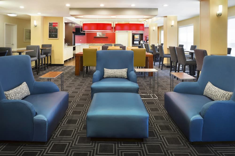 TownePlace Suites Chicago Naperville interior in Naperville, IL — gallery photo 2